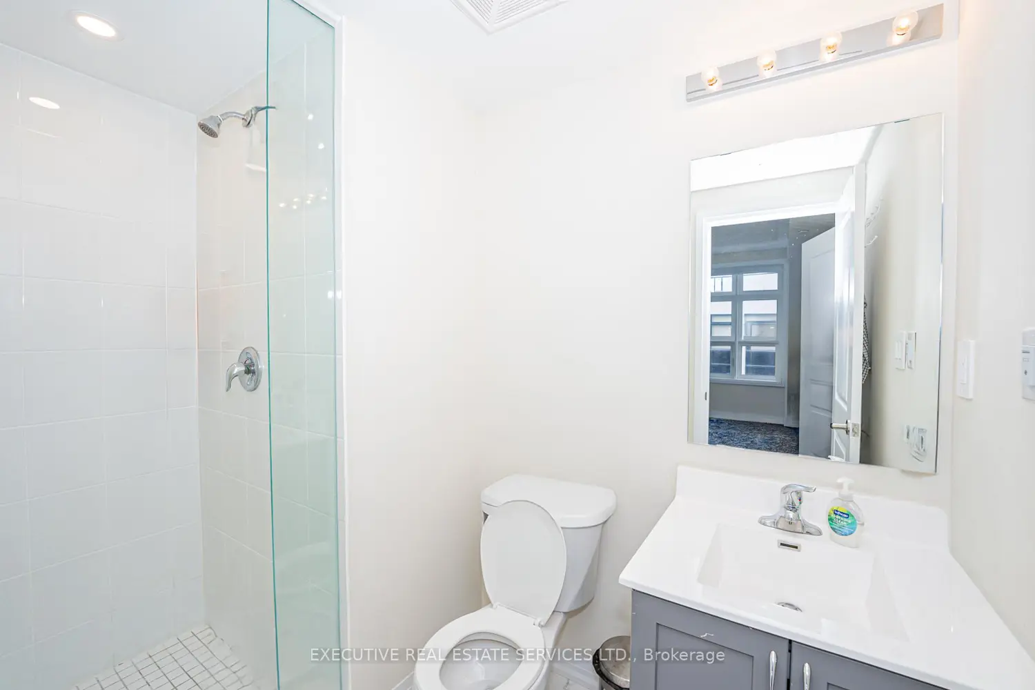 Additional image 18 of 1589 Rose Way 105