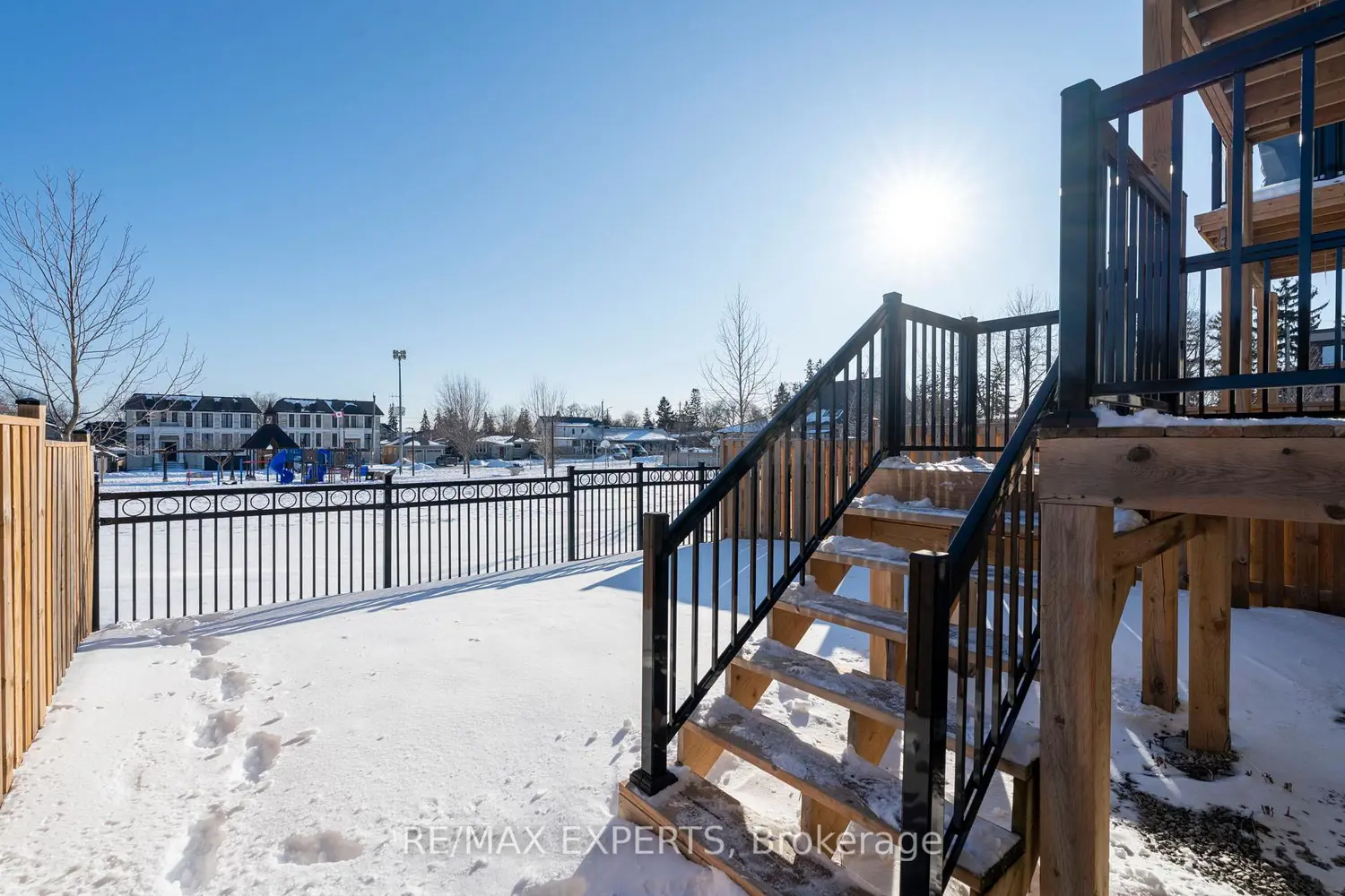 Additional image 9 of 1366 Gull Crossing