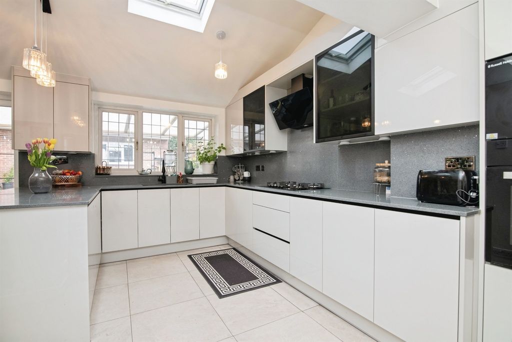 Additional image 5 of 4 bed semi-detached house for saleWooding Crescent, Tipton DY4