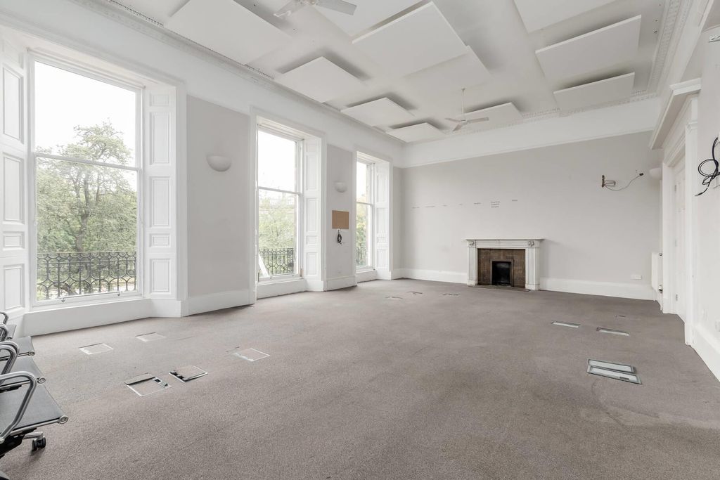 Additional image 3 of Town house for saleCoates Crescent, Edinburgh EH3