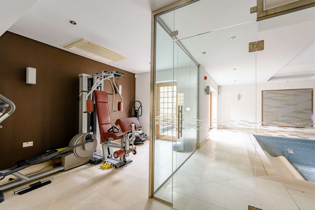 Additional image 10 of 5 bed detached house for salePark Lane, Hale WA15