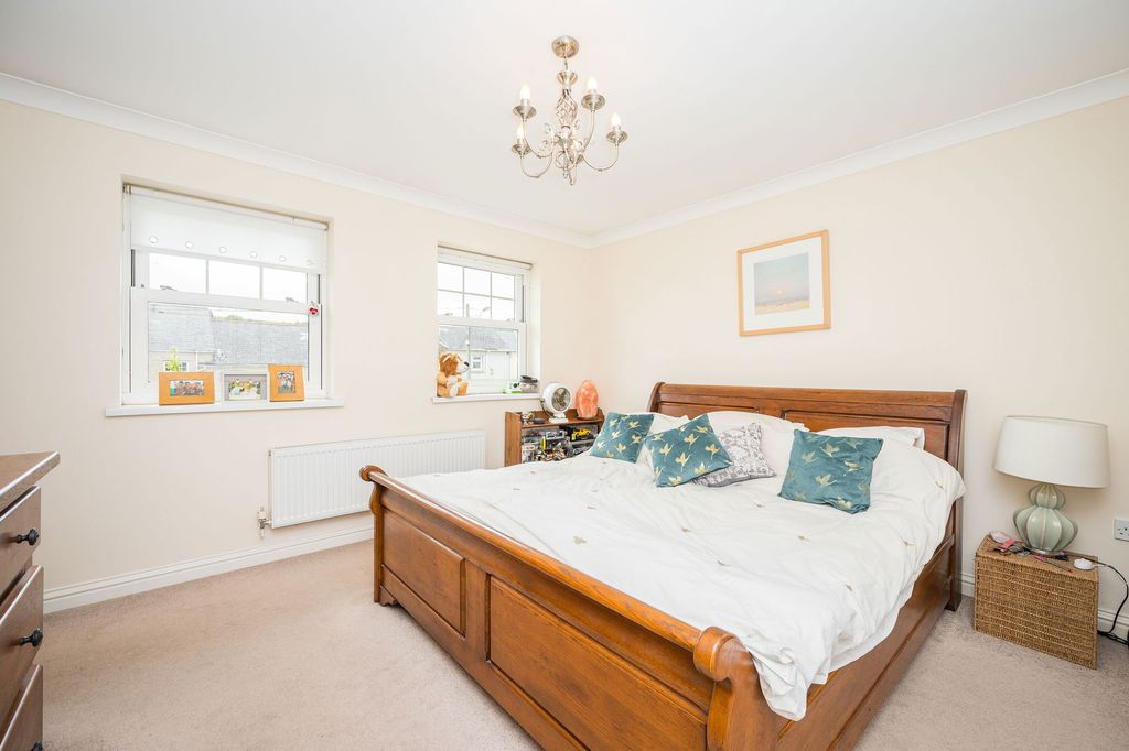 Additional image 15 of 4 bed detached house for saleCharles Street, Tredegar NP22