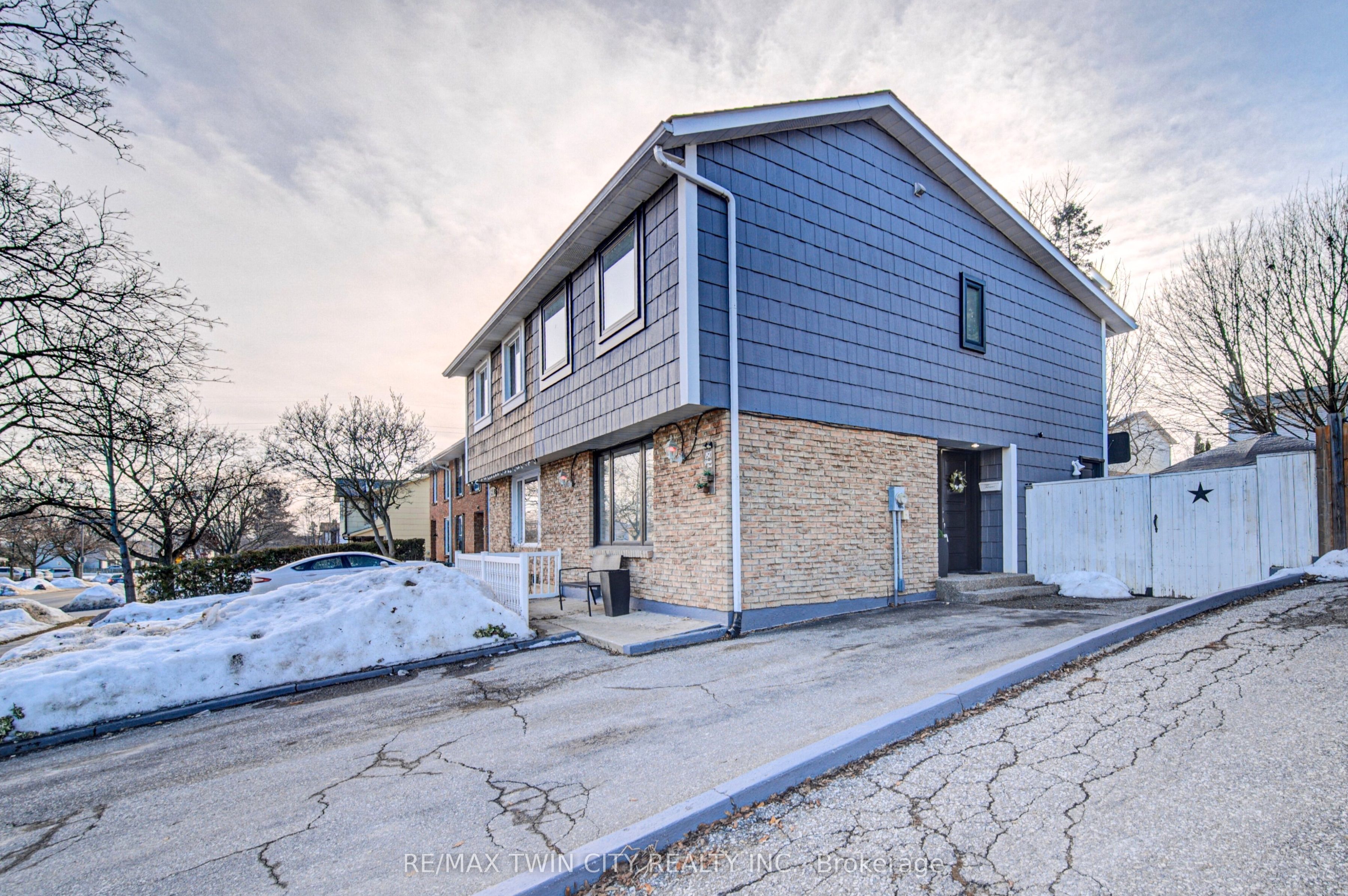 Additional image 3 of 150 Glamis Road, Cambridge, ON, N1R 6S9