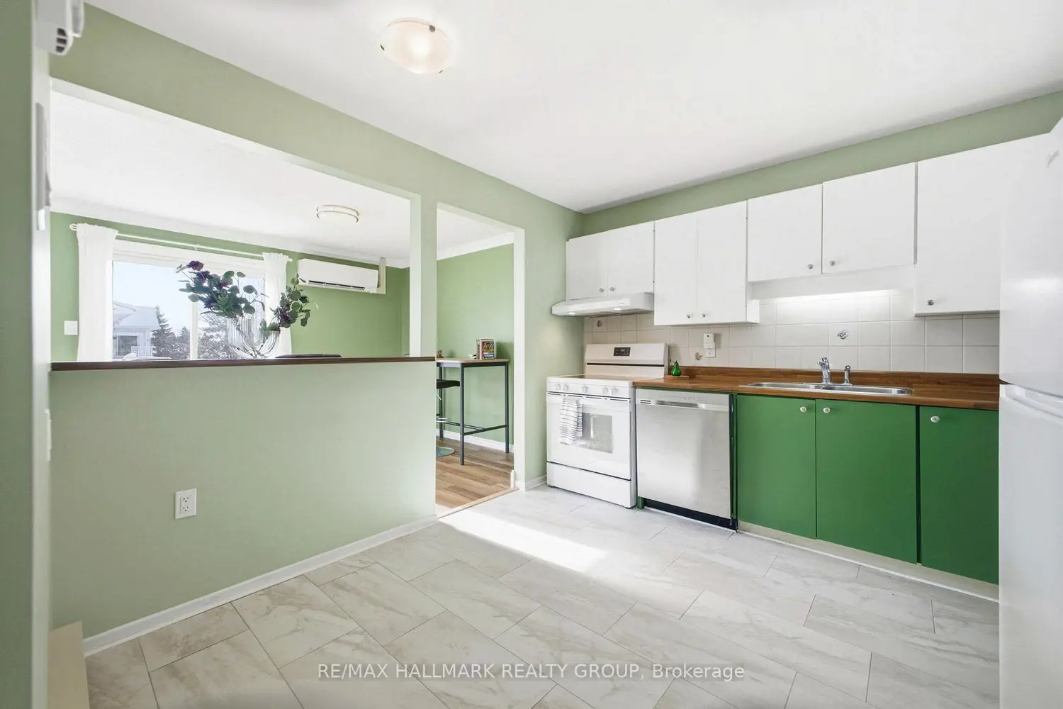 Additional image 12 of 39 Stonehaven Drive D