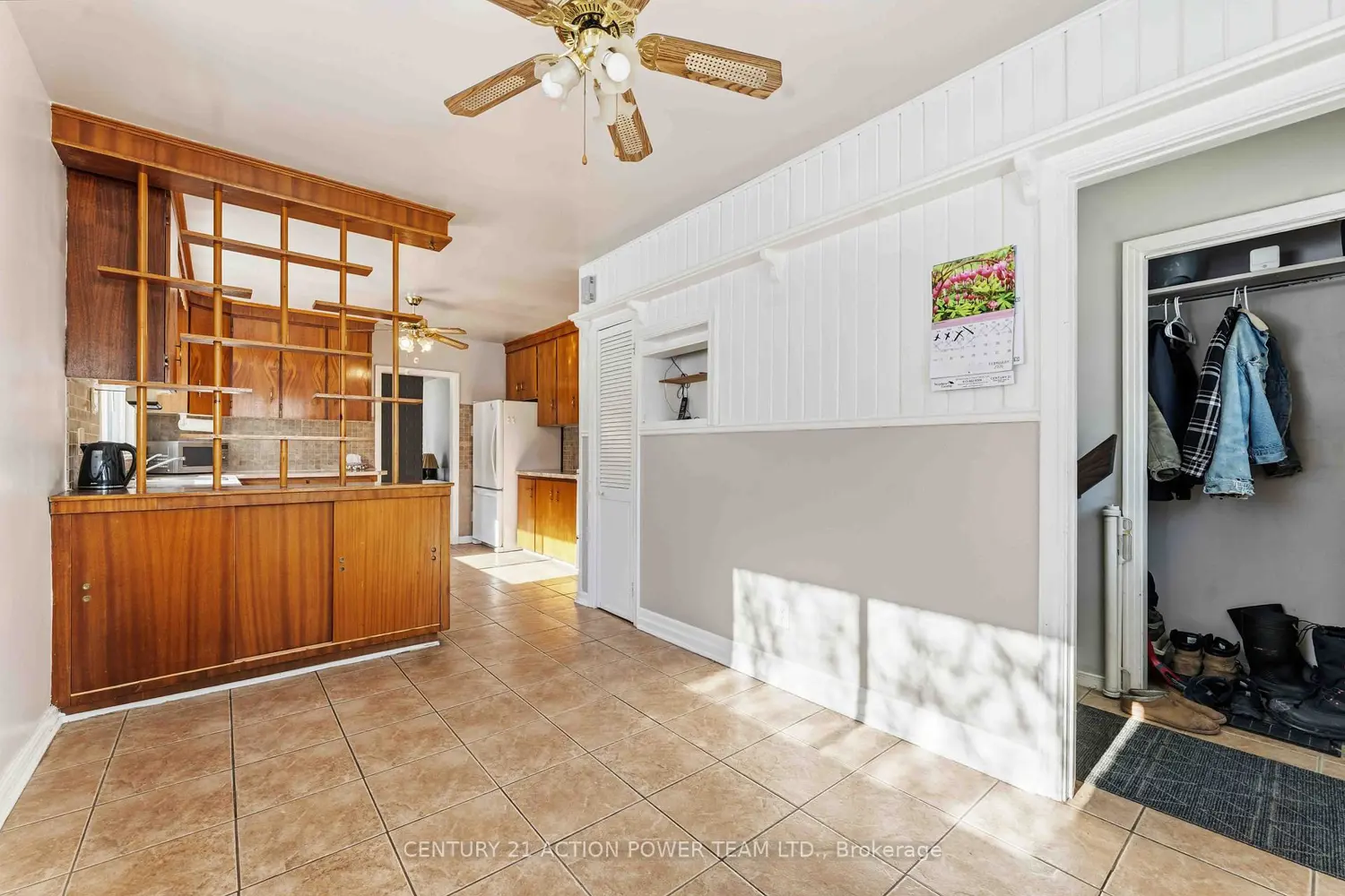 Additional image 6 of 1705 Old Montreal Road