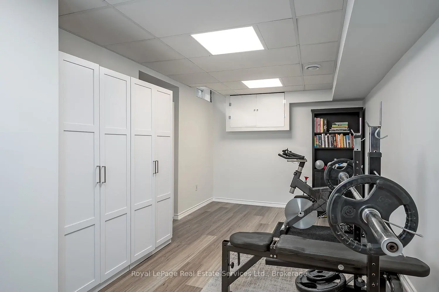 Additional image 16 of 1544 Greenbriar Drive