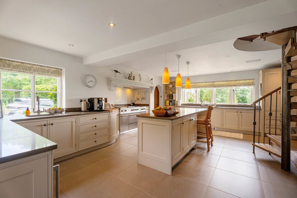 Additional image 3 of 7 bed detached house for saleBroughton Green Droitwich, Worcestershire WR9