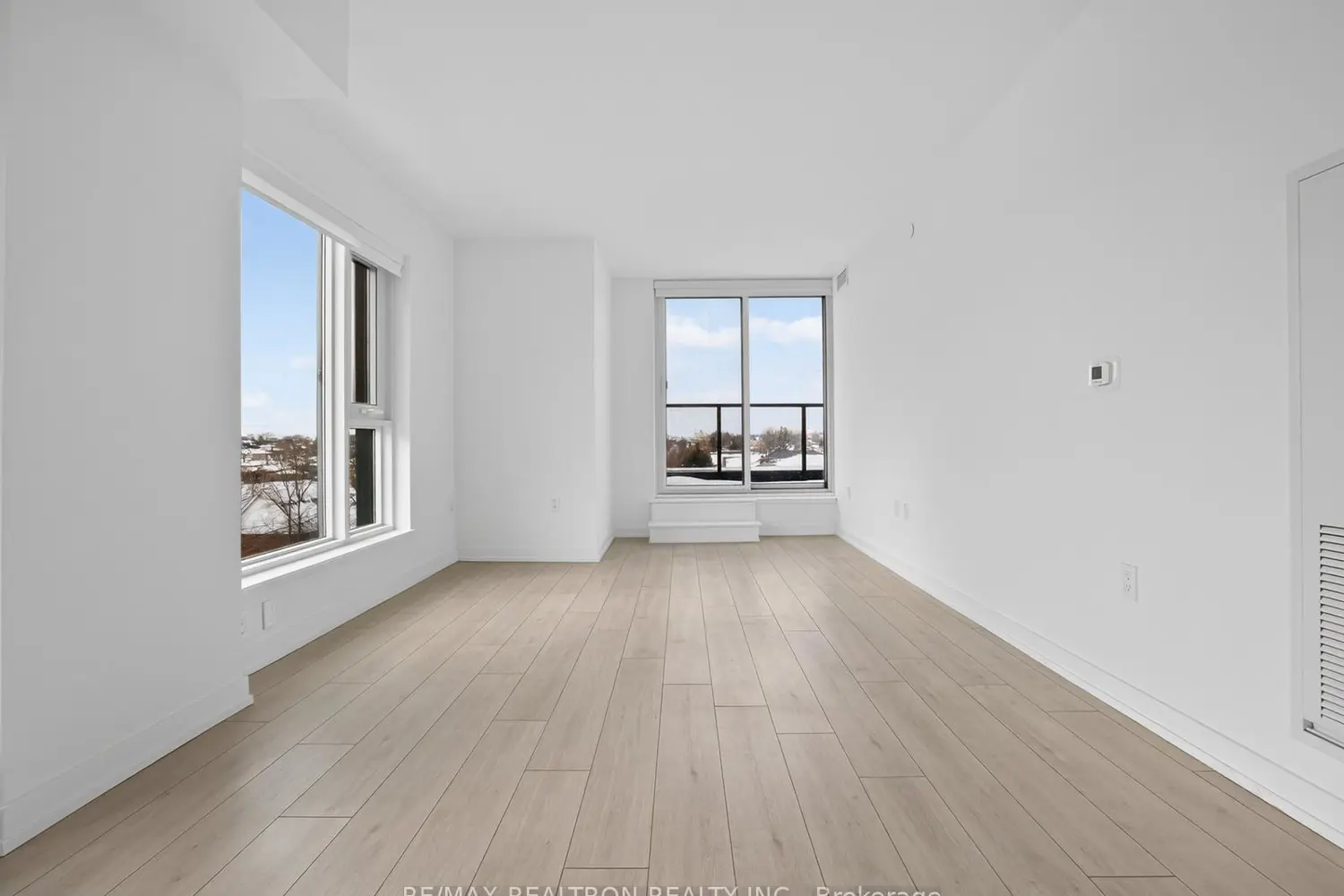 Additional image 7 of 556 Marlee Avenue 407