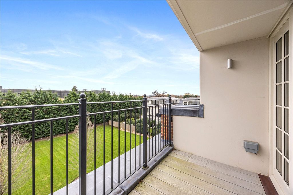 Additional image 13 of 3 bed flat for saleMagna Carta Park, Coopers Hill Lane, Englefield Green, Egham, Surrey TW20