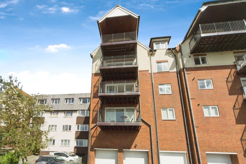 Additional image 15 of 2 bed flat for saleDeganwy Road, Deganwy, Conwy LL31