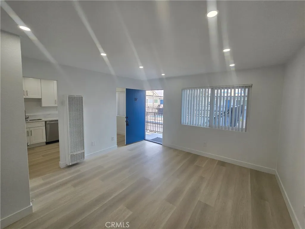 Additional image 21 of 220 12th St Unit 17, Huntington Beach, CA 92648