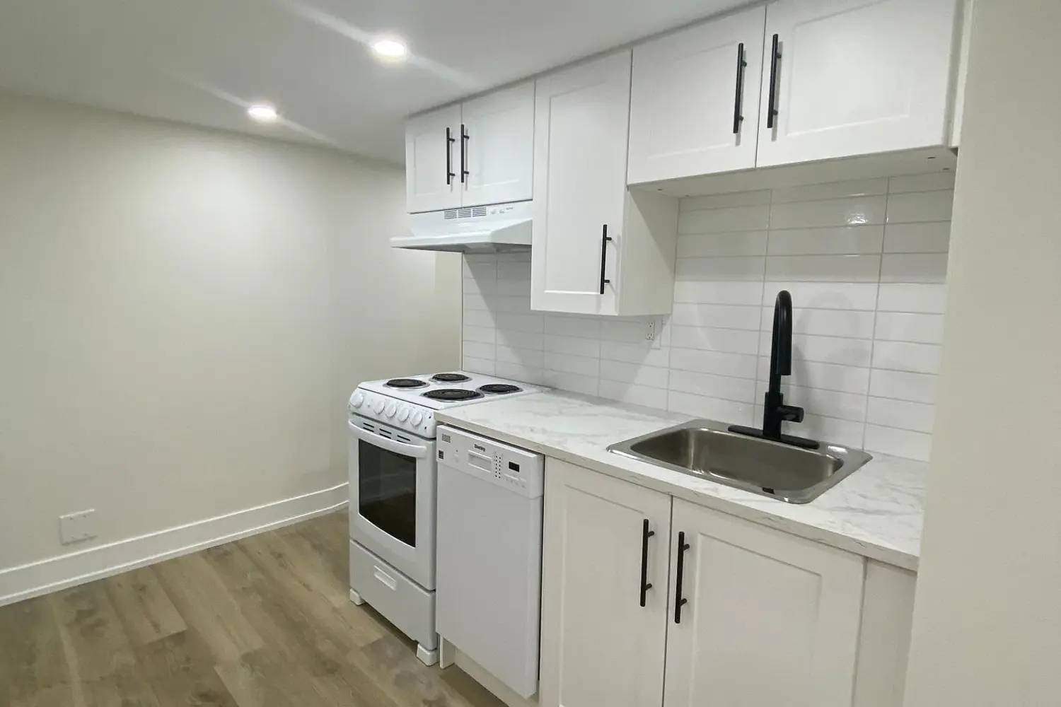 Additional image 12 of 66 Minnewawa Road