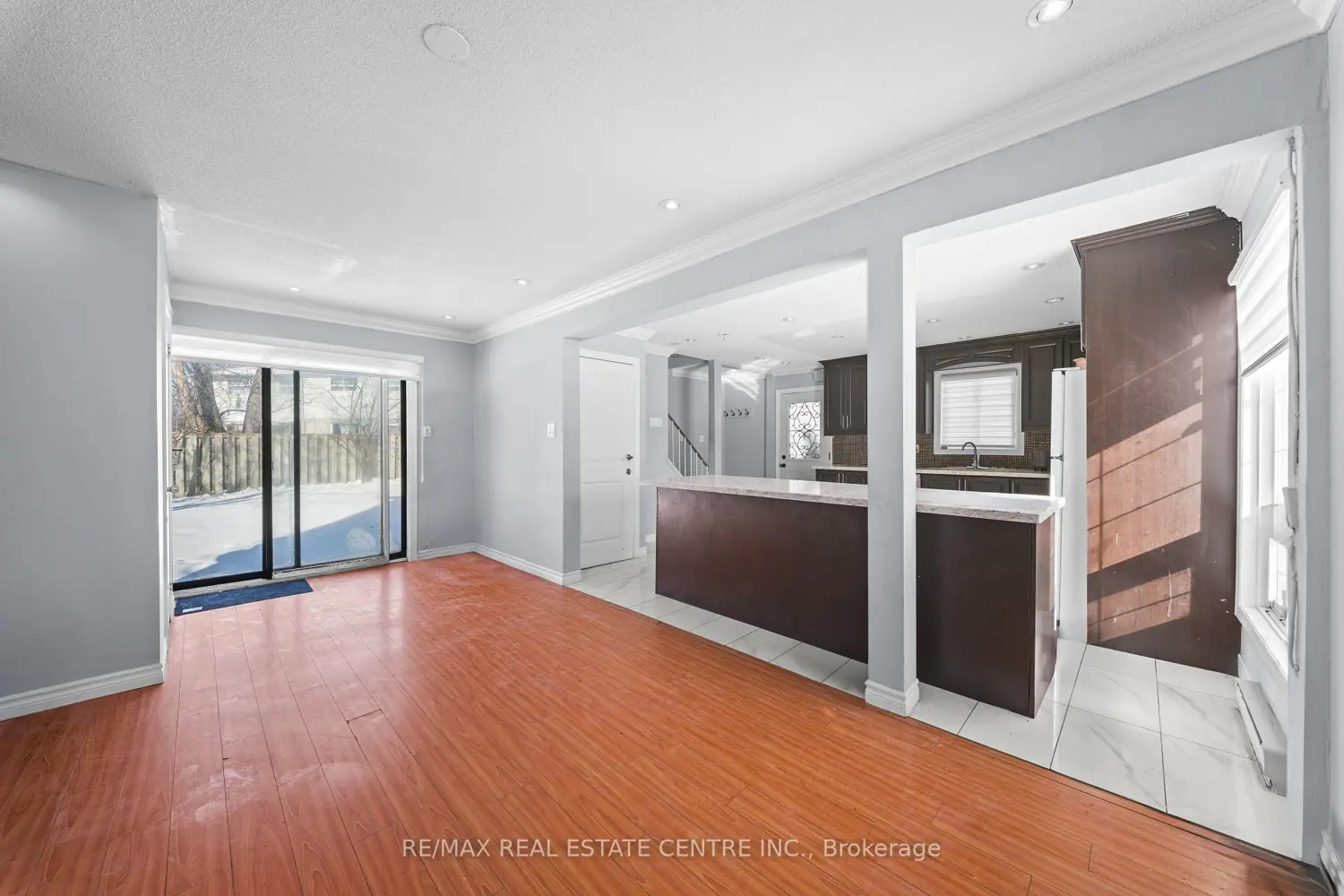 Additional image 11 of 8 Golden Gate Drive