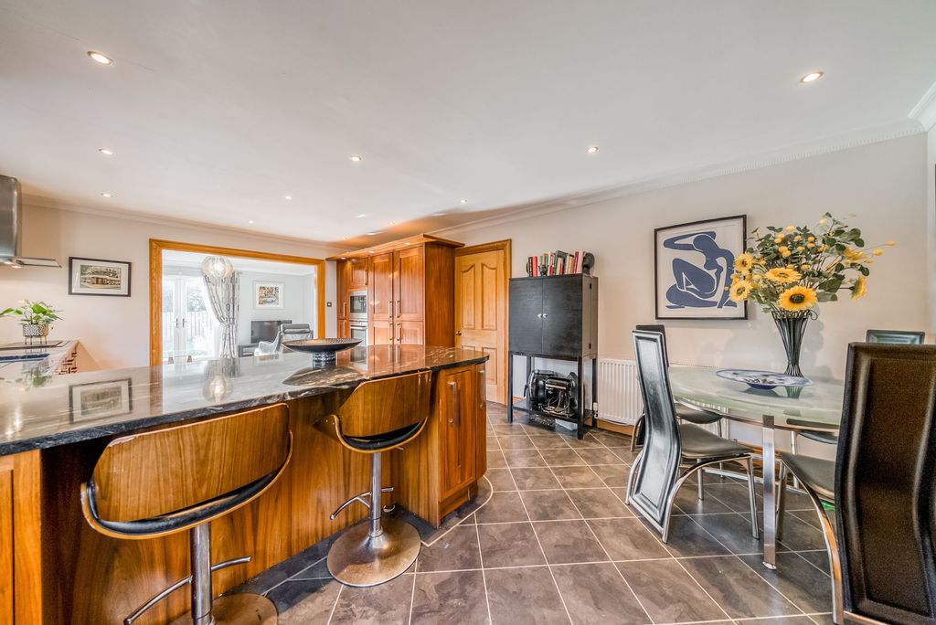 Additional image 4 of 5 bed detached house for sale2c Albert Street, Helensburgh G84