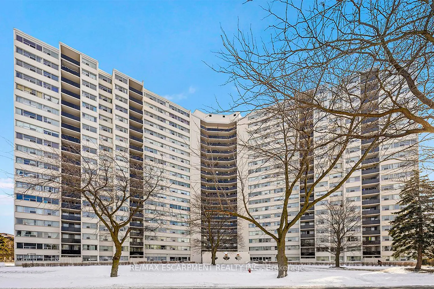 Additional image 17 of 530 Lolita Gardens 308