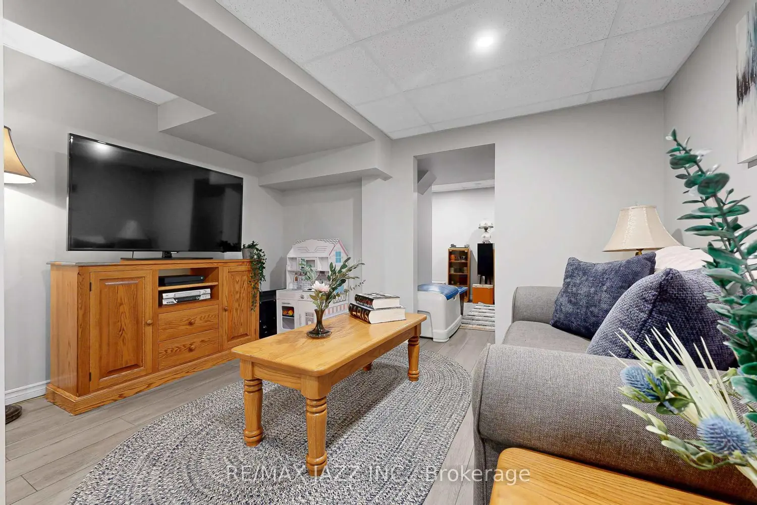 Additional image 16 of 102 Penfound Drive