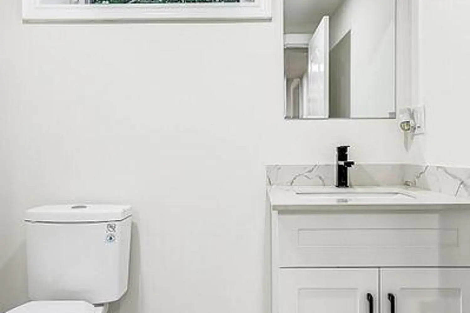 Additional image 14 of 51 Aurora Heights Drive