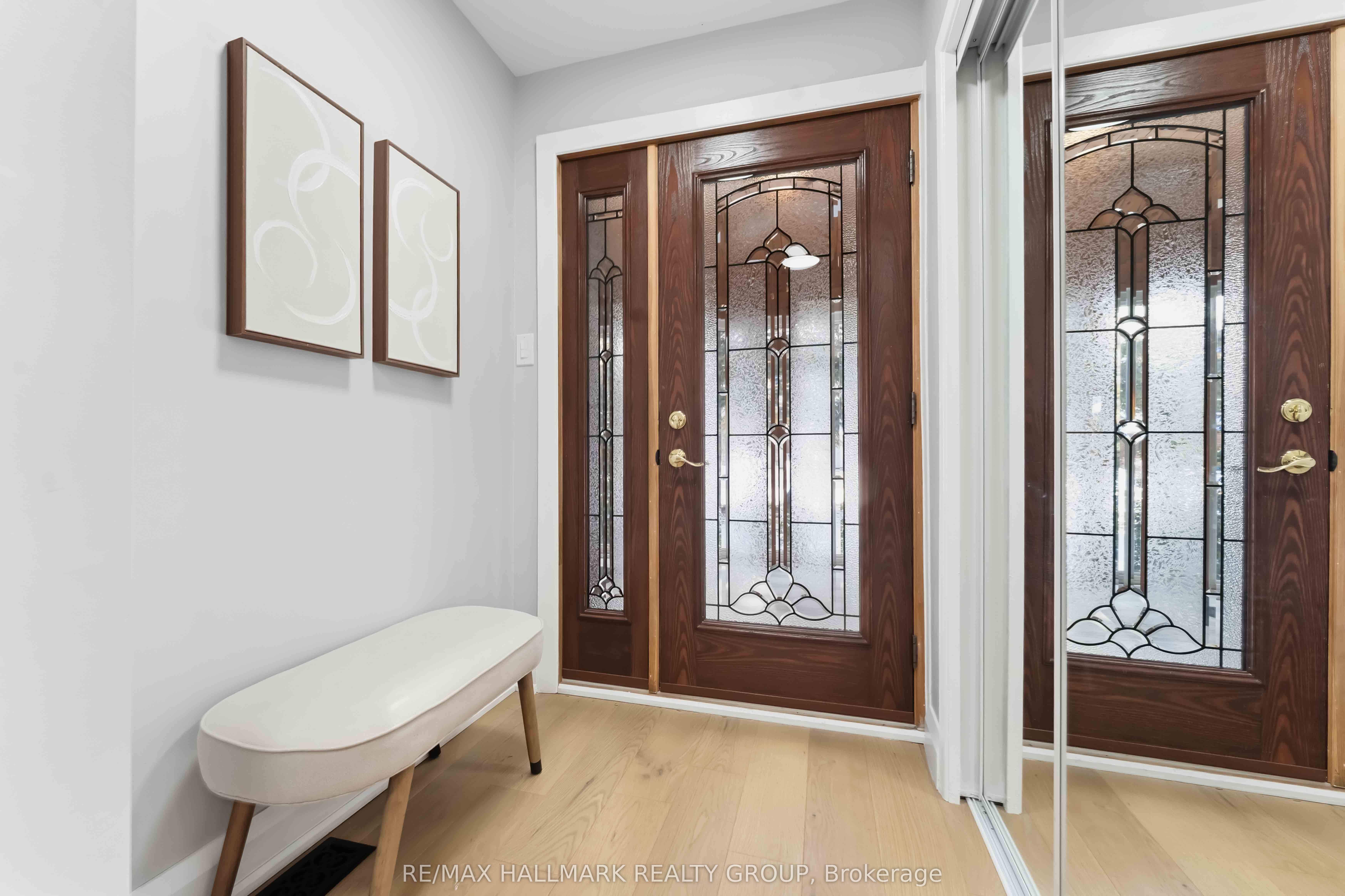 Additional image 4 of 19 Kingsford Crescent, Ottawa, ON, K2K 1T5