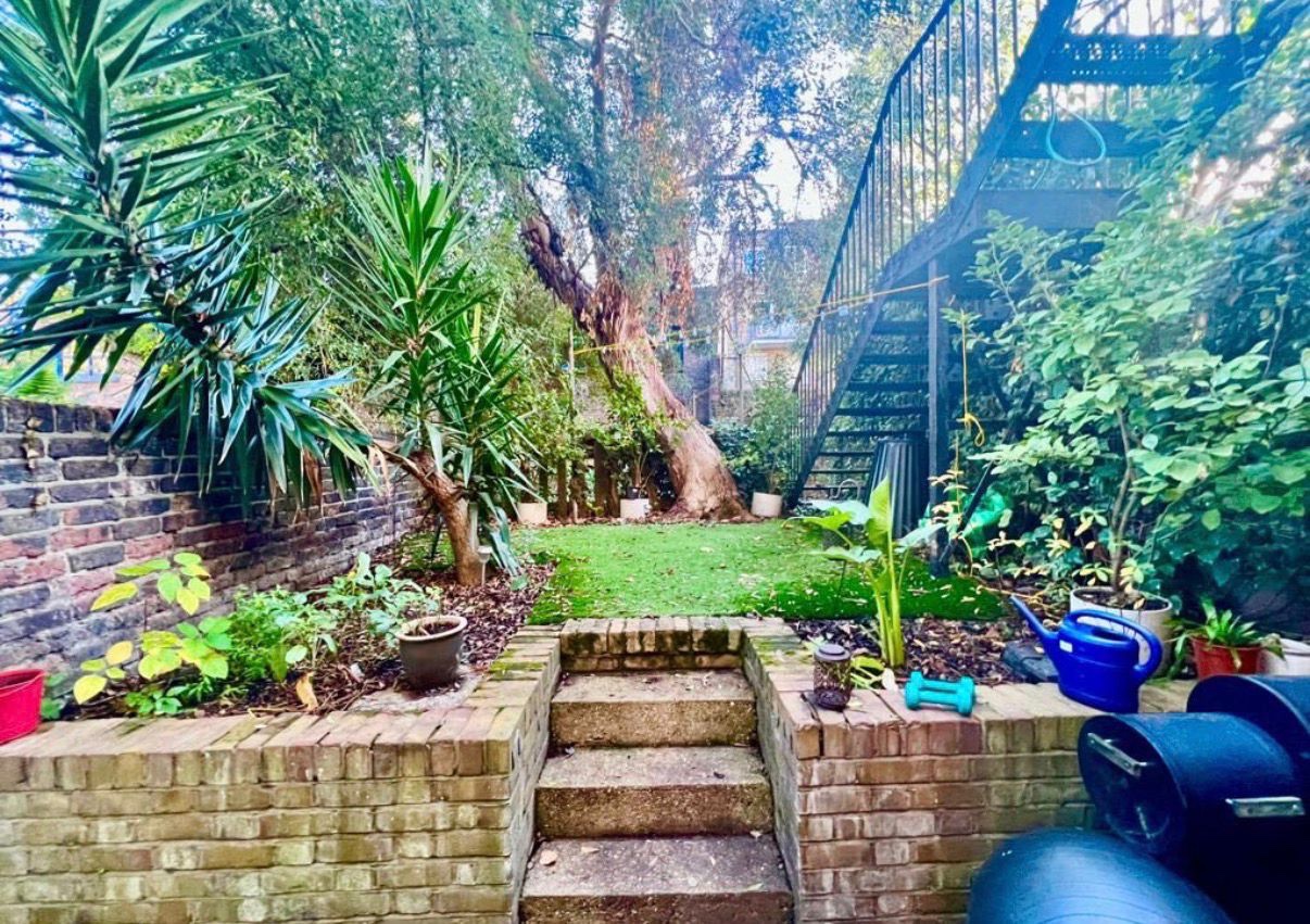 Additional image 3 of 2 Bed Maisonette, Cleveland Road, N1, N1 7GU