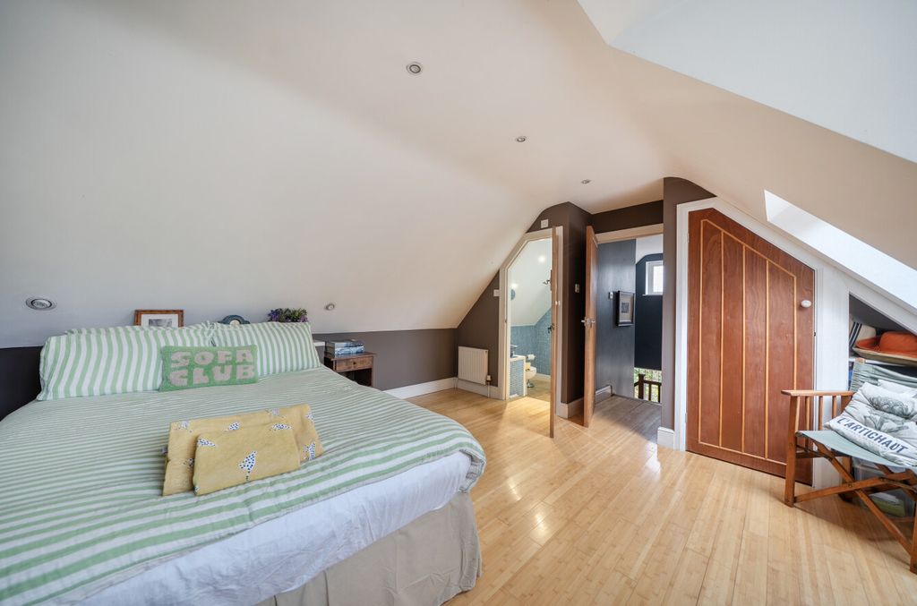Additional image 16 of 4 bed detached house for saleAbbotts Way, Highfield, Southampton, Hampshire SO17