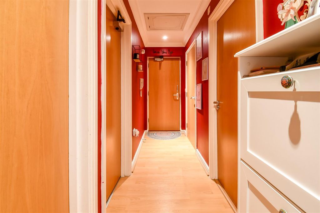 Additional image 16 of 2 bed flat for saleHeol Cilffrydd, Barry CF63
