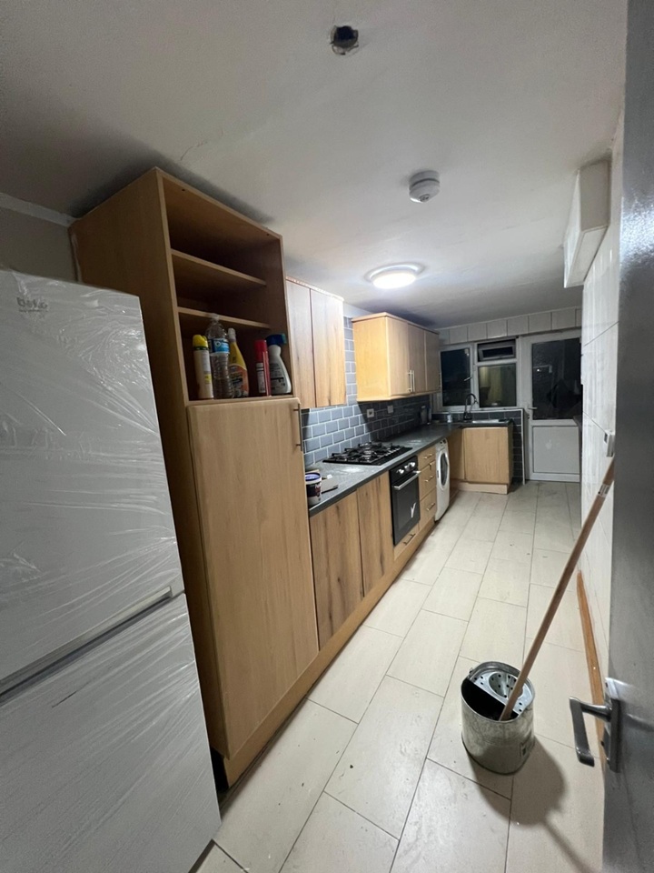 Additional image 9 of Room in a Shared House, Melrose Road, B20, N1 7GU