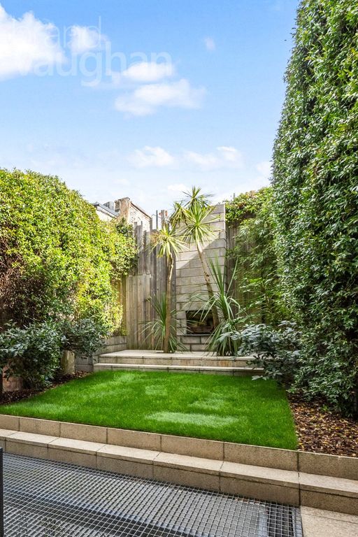 Additional image 5 of 3 bed flat for saleLewes Crescent, Brighton, East Sussex BN2