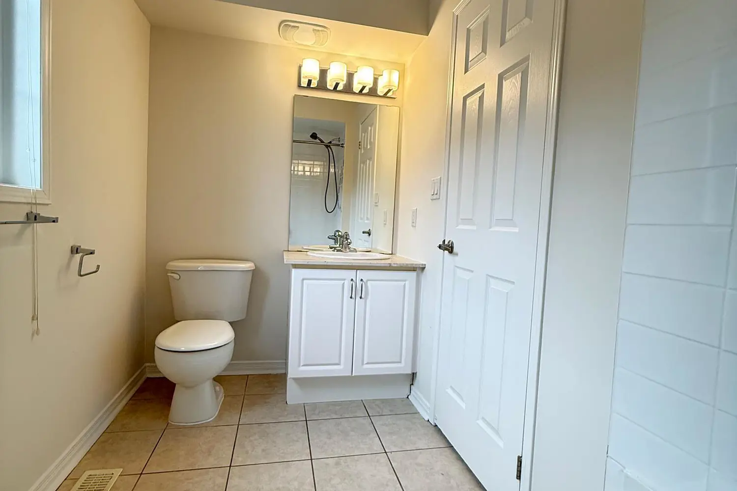 Additional image 15 of 109 The Queensway #108