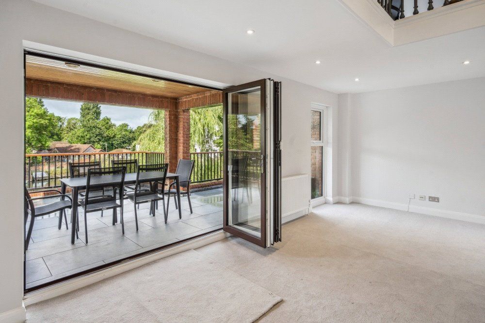 Additional image 13 of 3 bed flat for saleMillbank, Mill Road, Marlow, Buckinghamshire SL7
