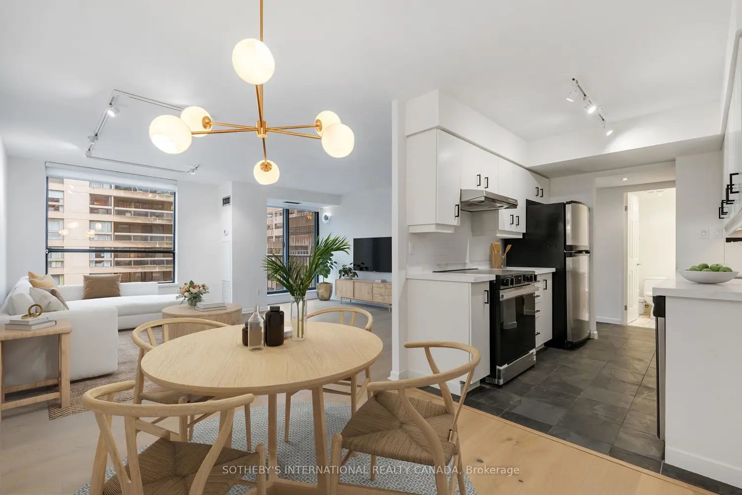 47 St Clair Avenue 503