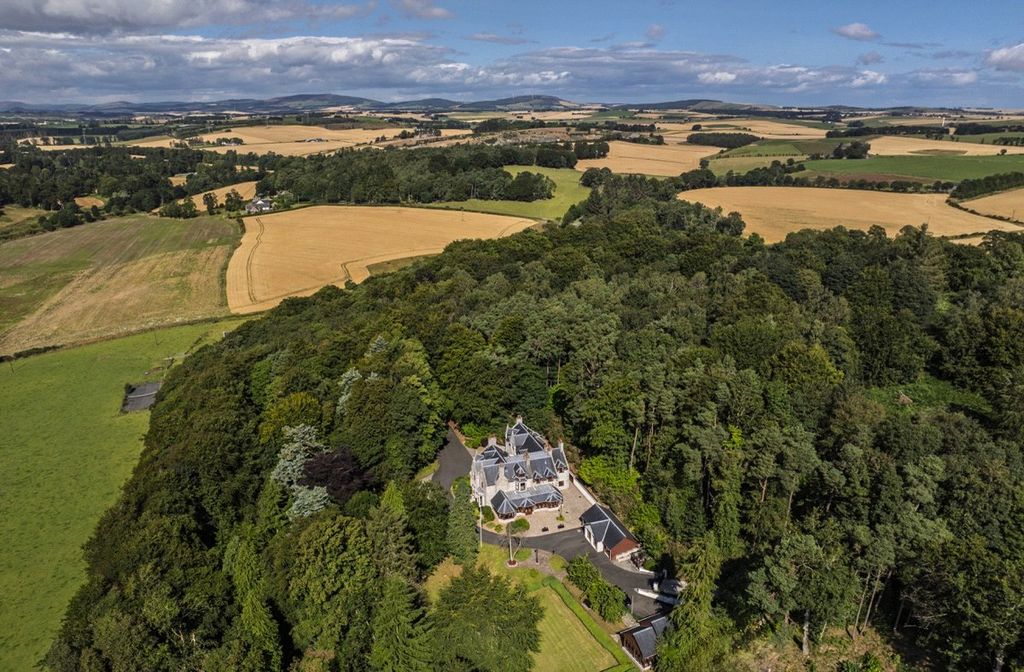9 bed detached house for saleLegatesden House, Pitcaple, Inverurie, Aberdeenshire AB51 photo 2