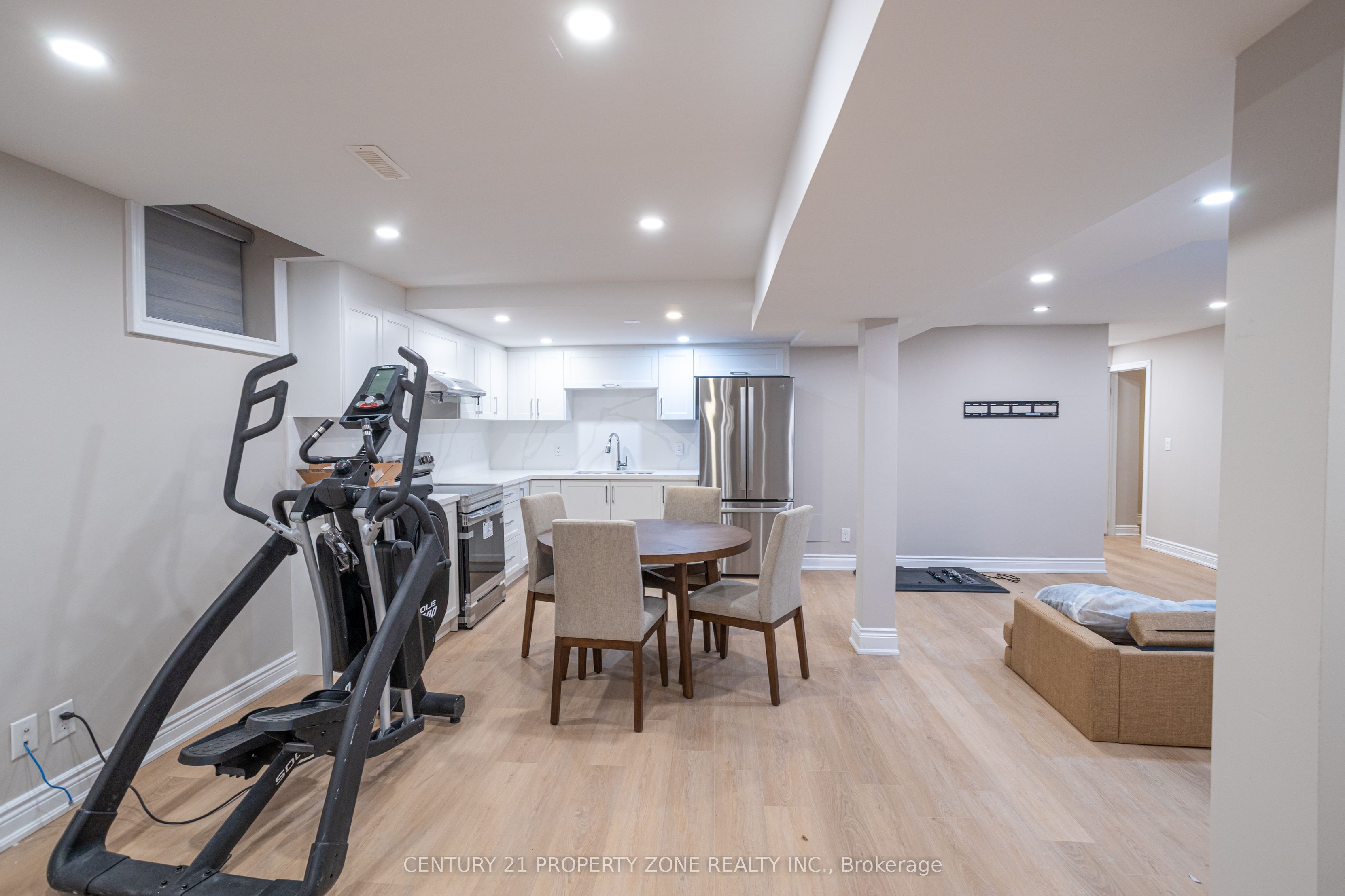 Additional image 5 of 2686 Ambercroft Trail, Mississauga, ON, L5M 4J9