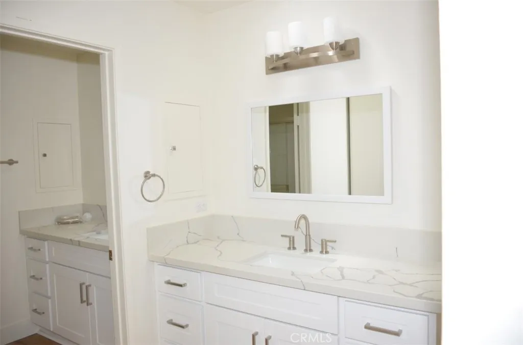 Additional image 27 of 64 Oak Tree Lane, Irvine, CA 92612