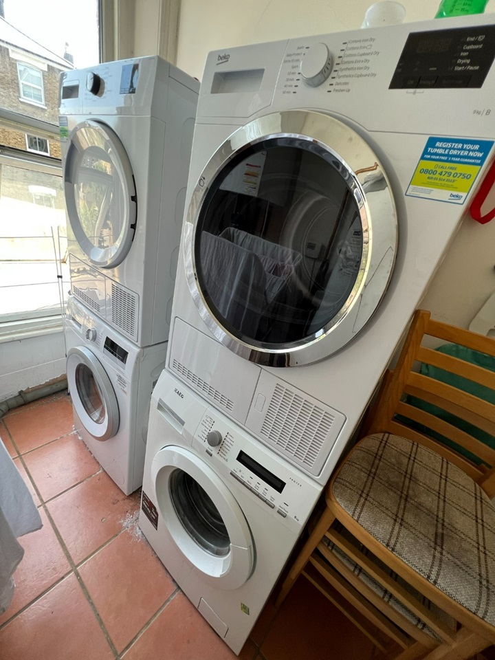 Additional image 4 of Studio Flat, Crayford Road, N7, N1 7GU