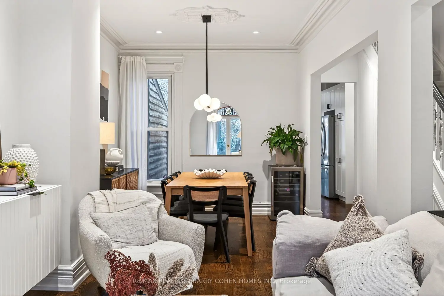 Additional image 4 of 198 Macpherson Avenue