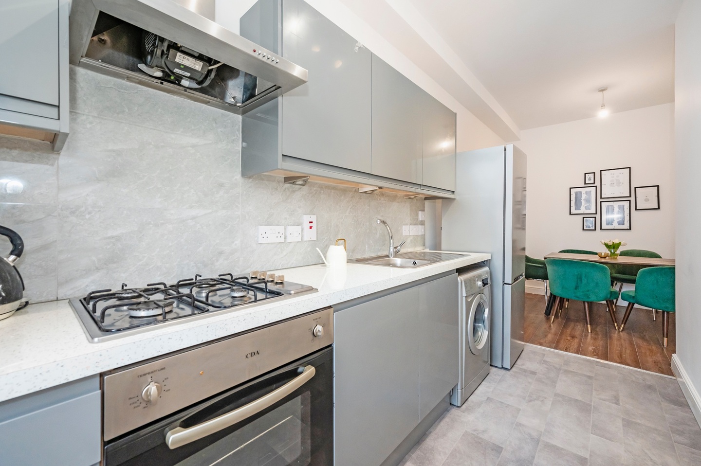Additional image 10 of 2 Bed Flat, Bernay's Grove, SW9, N1 7GU