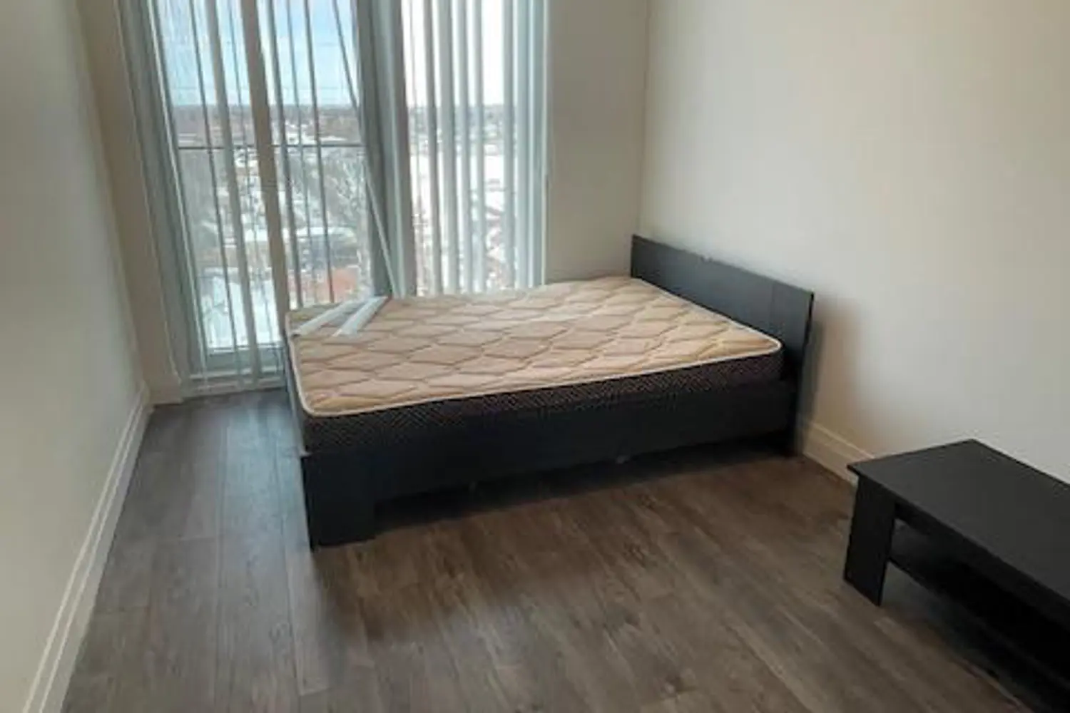 Additional image 2 of 652 Princess Street 1014