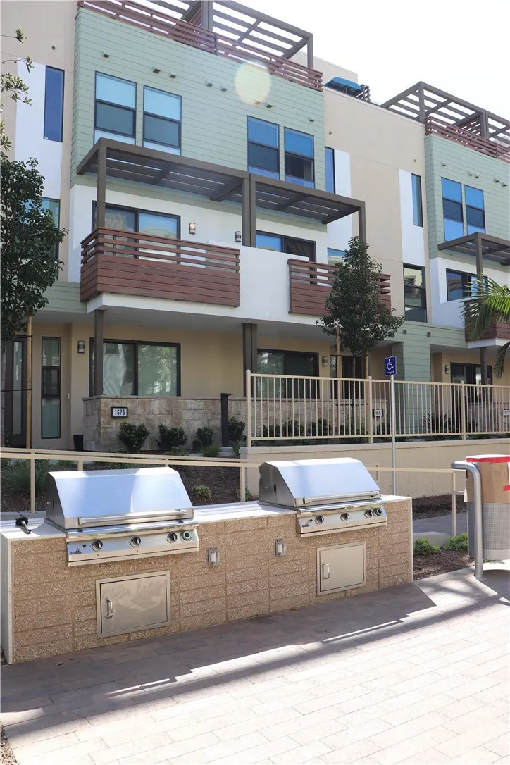 Additional image 15 of 684 Malibu, Costa Mesa, CA 92627