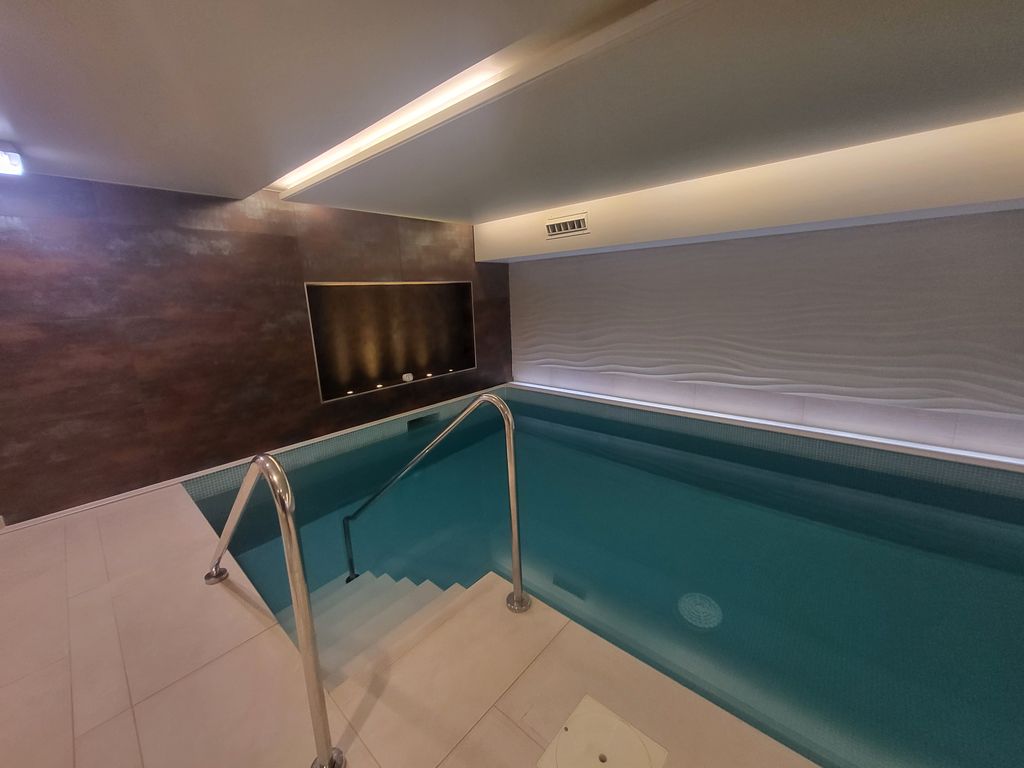 Additional image 30 of 2 bed flat for saleMarine Parade, Worthing BN11