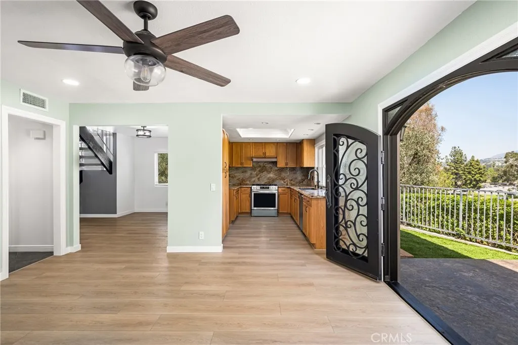 Additional image 17 of 5554 E Vista Del Rio, Anaheim, CA 92807