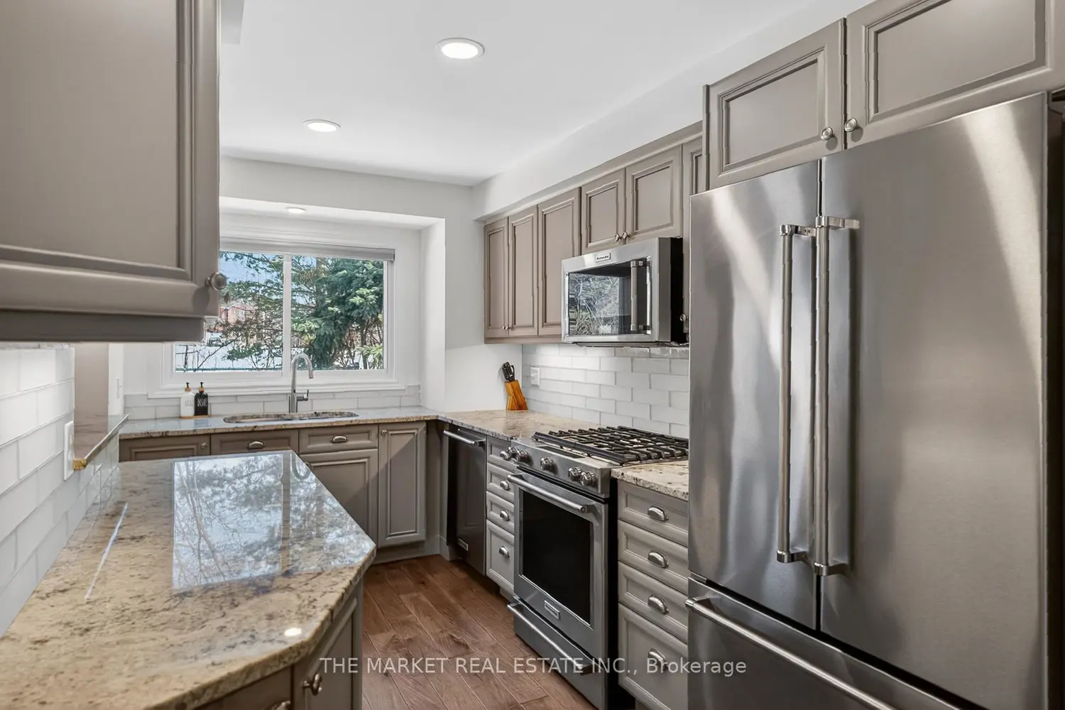 Additional image 8 of 2920 Headon Forest Drive 19