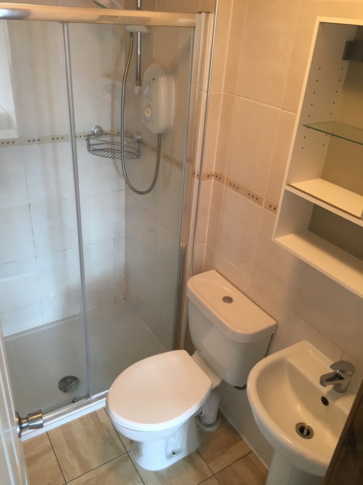 Additional image 7 of 3 Bed Flat, Hyde Terrace, LS2, N1 7GU