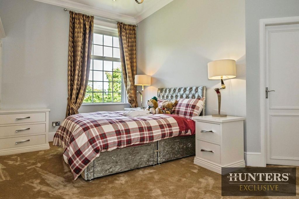 Additional image 39 of 18 bed property for saleWold House, Wold Road, Nafferton, Driffield YO25