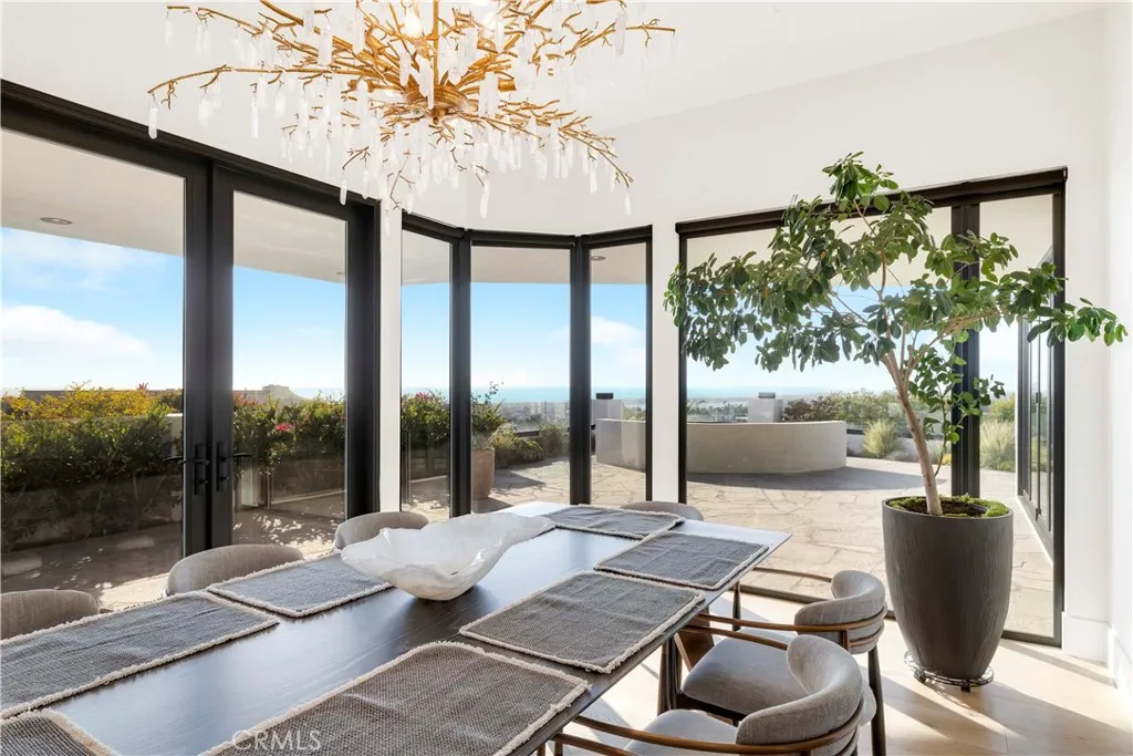 Additional image 4 of 2720 Pebble Dr, Corona Del Mar, CA 92625