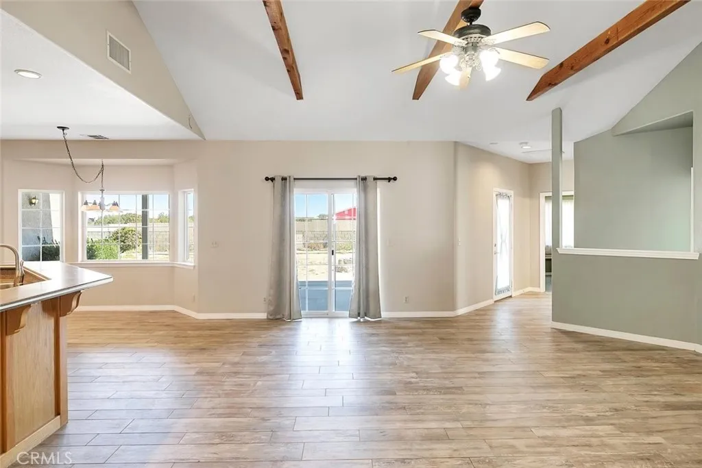 Additional image 76 of 40028 25th St W, Palmdale, CA 93551