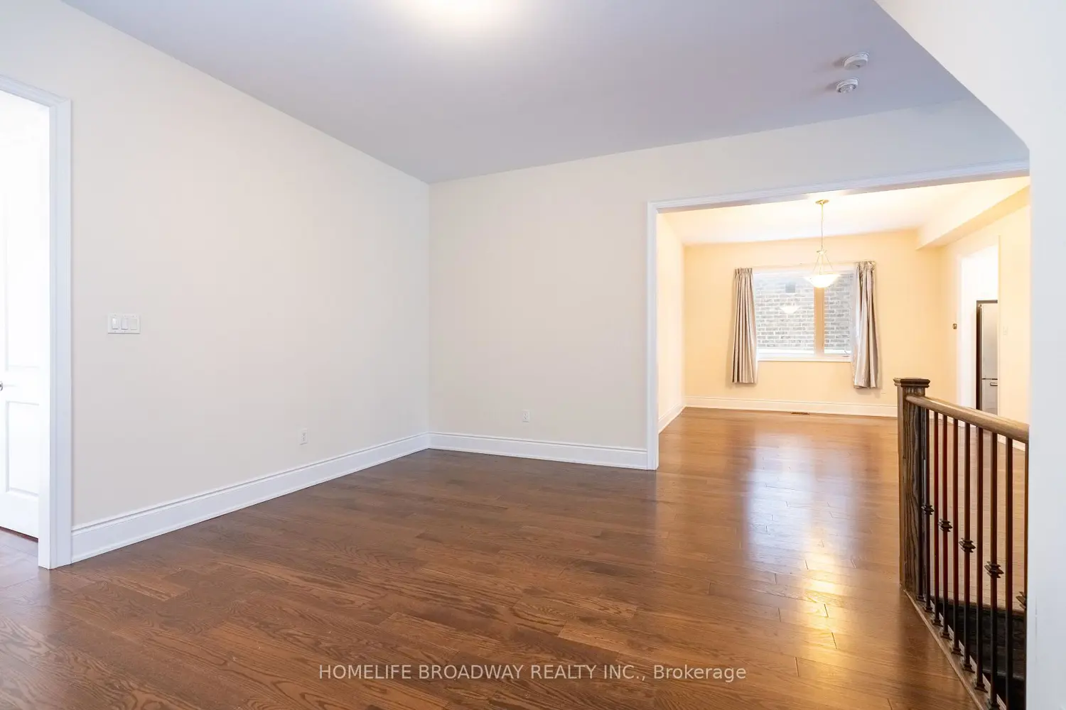 Additional image 11 of 166 Conklin Crescent