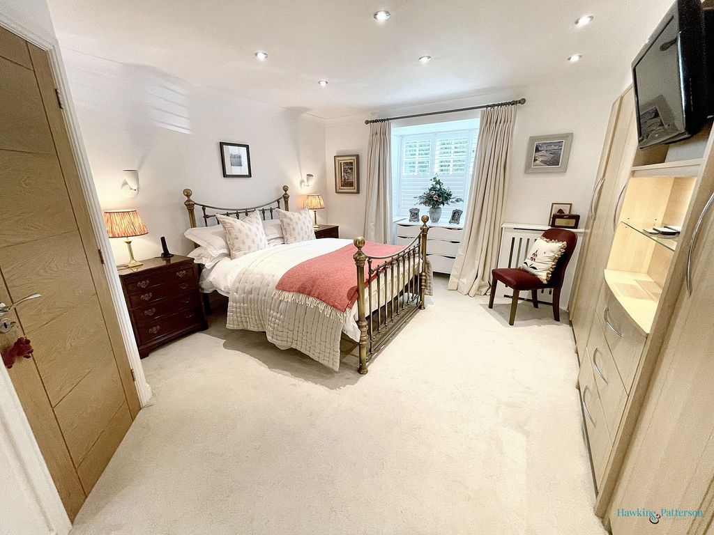 Additional image 8 of 3 bed flat for saleMalvern Grange, 19A Hampton Lane, Solihull B91