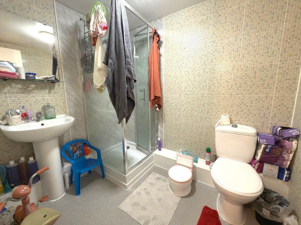 Additional image 4 of 1 bed flat for saleMilliners Court, Milliners Way, Biscot, Luton, Bedfordshire LU3