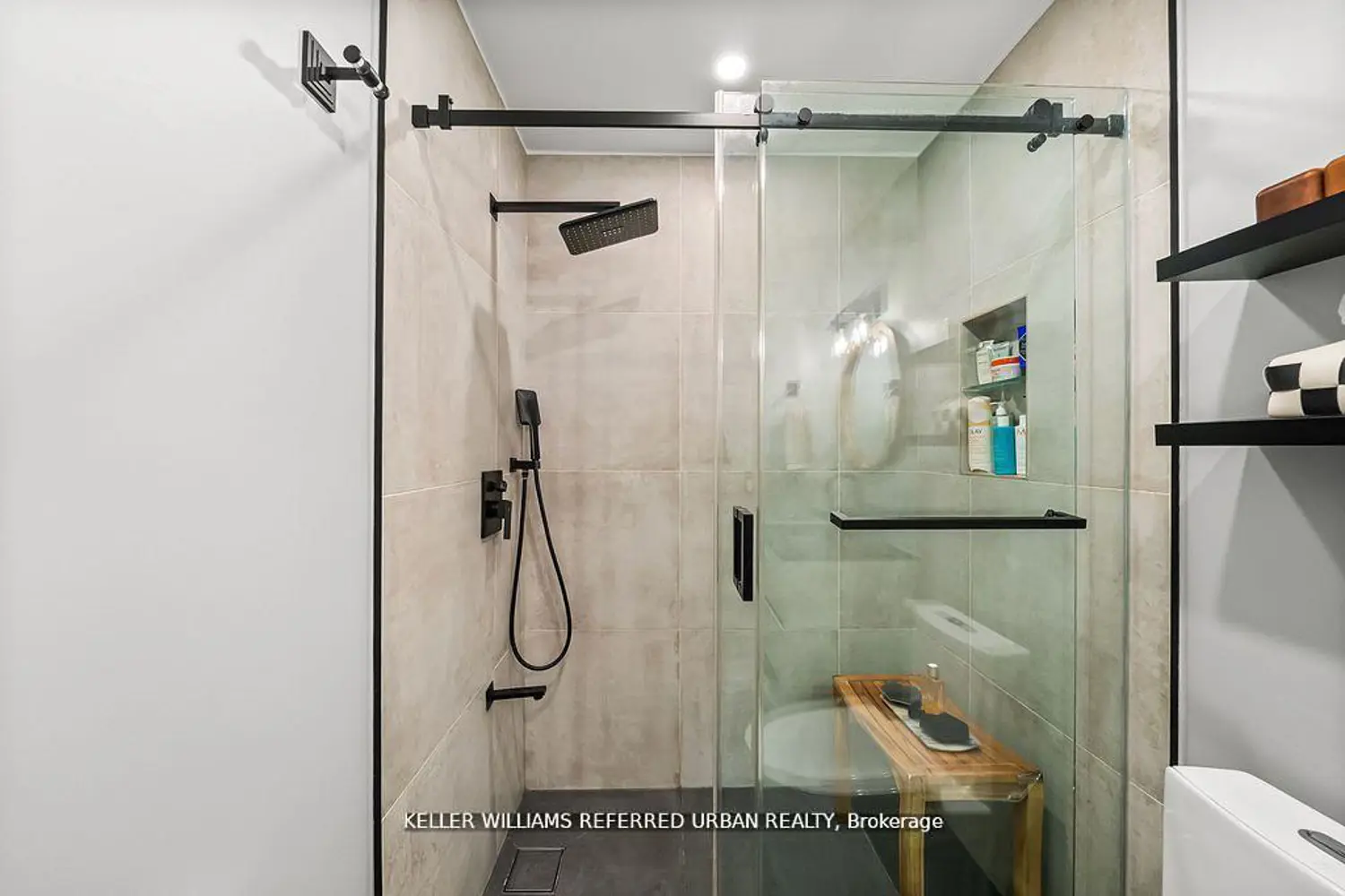 Additional image 16 of 2335 Sheppard Avenue 14