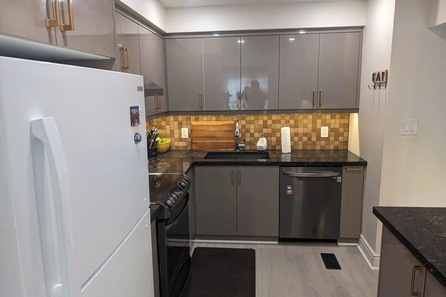 Additional image 5 of 46 Foster Crescent 46